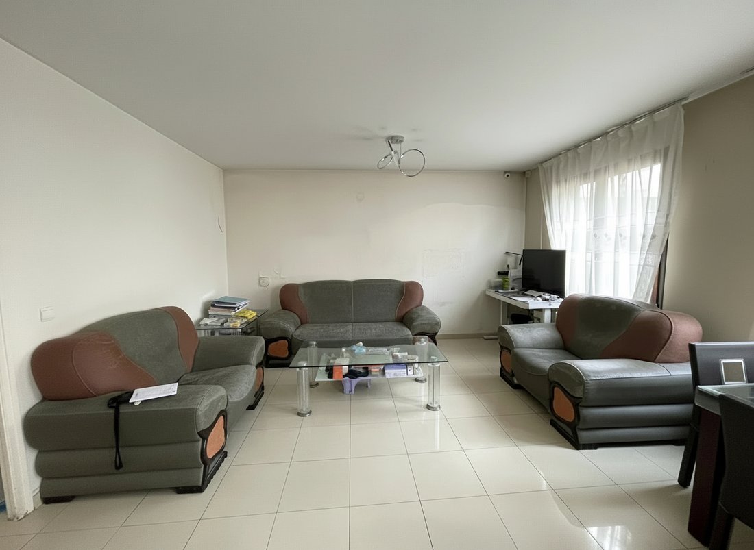 Villa in Vitry-sur-Seine, Ile-de-France, France 3 - 18405493