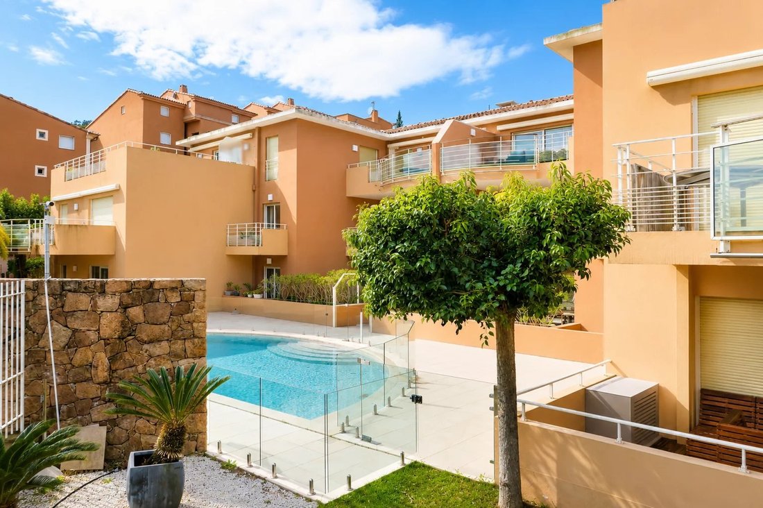 Apartment in Théoule-sur-Mer, Provence-Alpes-Côte d'Azur, France 2 - 18406783