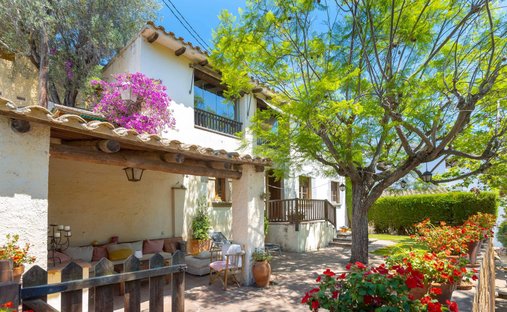Country House in Cabrils, Catalonia, Spain 1