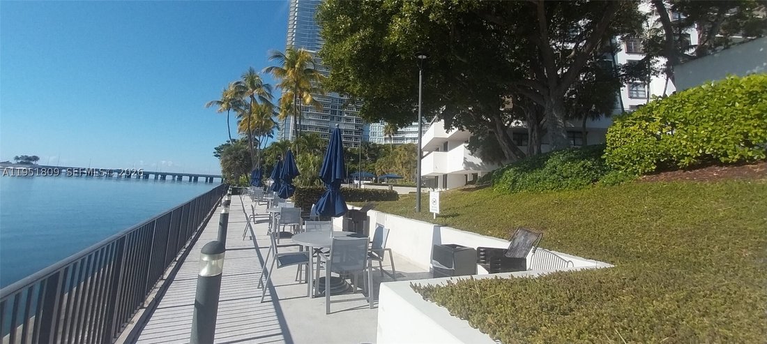Condo in Miami, Florida, United States 4 - 17202180