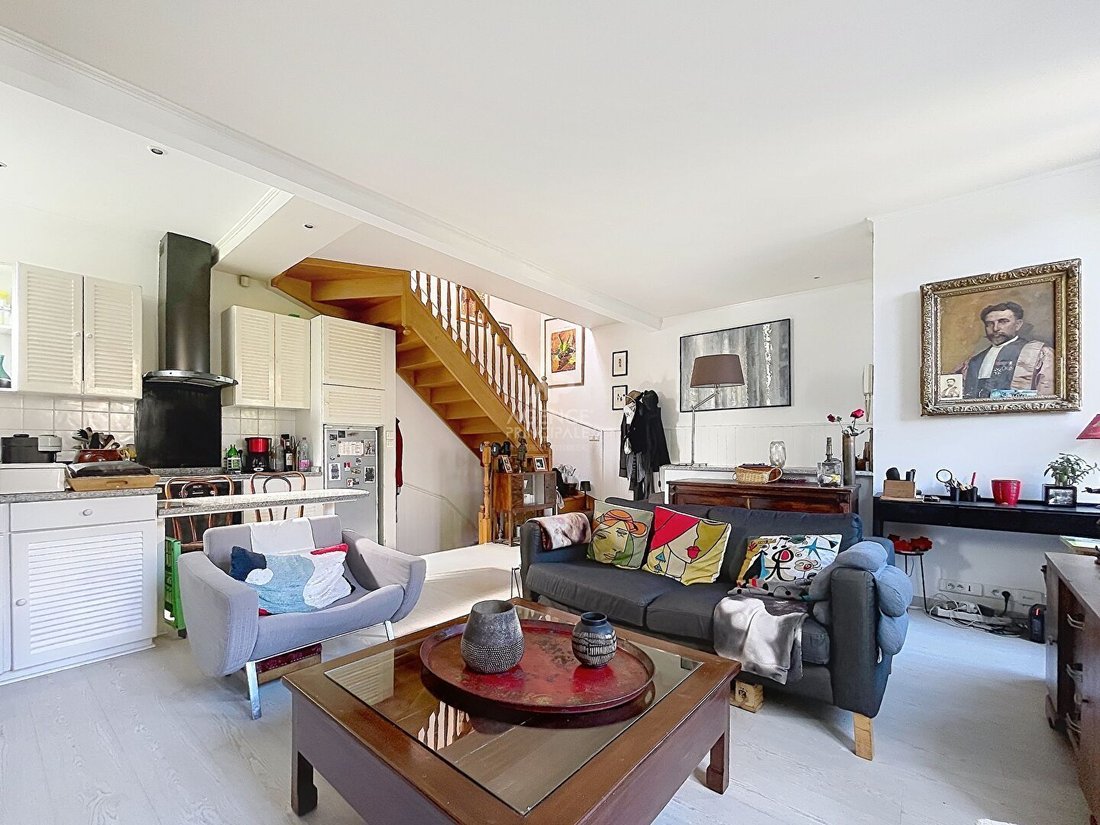 House in Chatou, Ile-de-France, France 2 - 18407466
