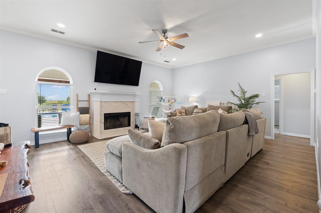 House in Waxahachie, Texas, United States 5 - 18404156