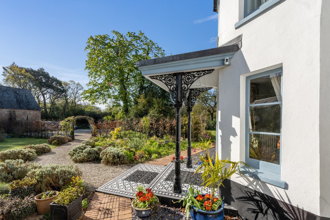 House in Bere Regis, England 1 - 18409462