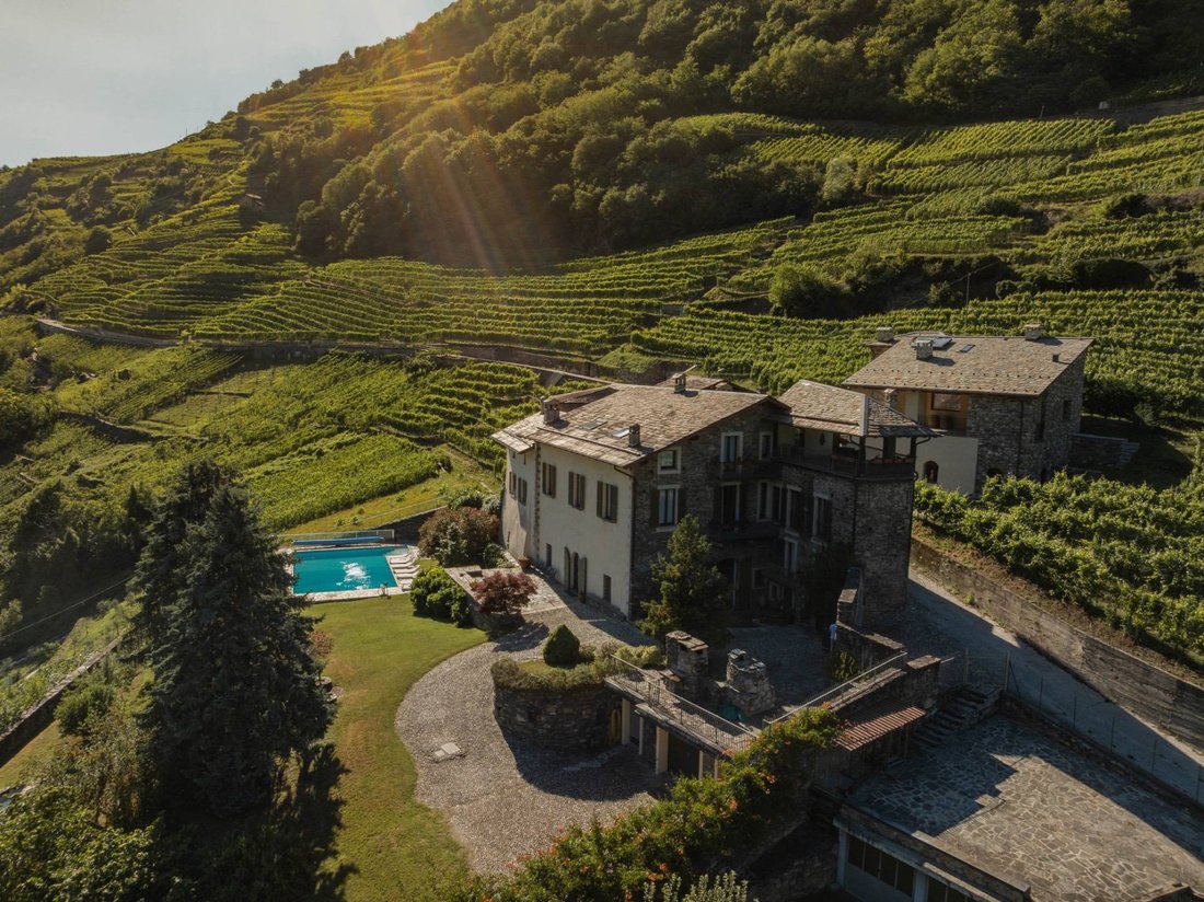 Villa in Teglio, Lombardy, Italy 1 - 18410245