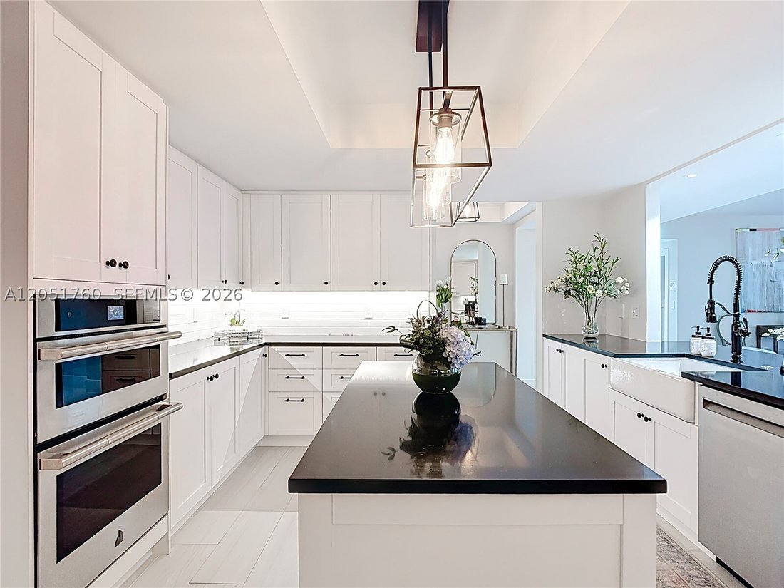 Condo in Key Biscayne, Florida, United States 5 - 18407460