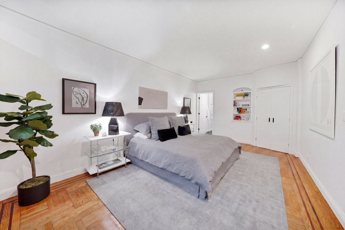 Co Op in New York, New York, United States 4 - 18411800