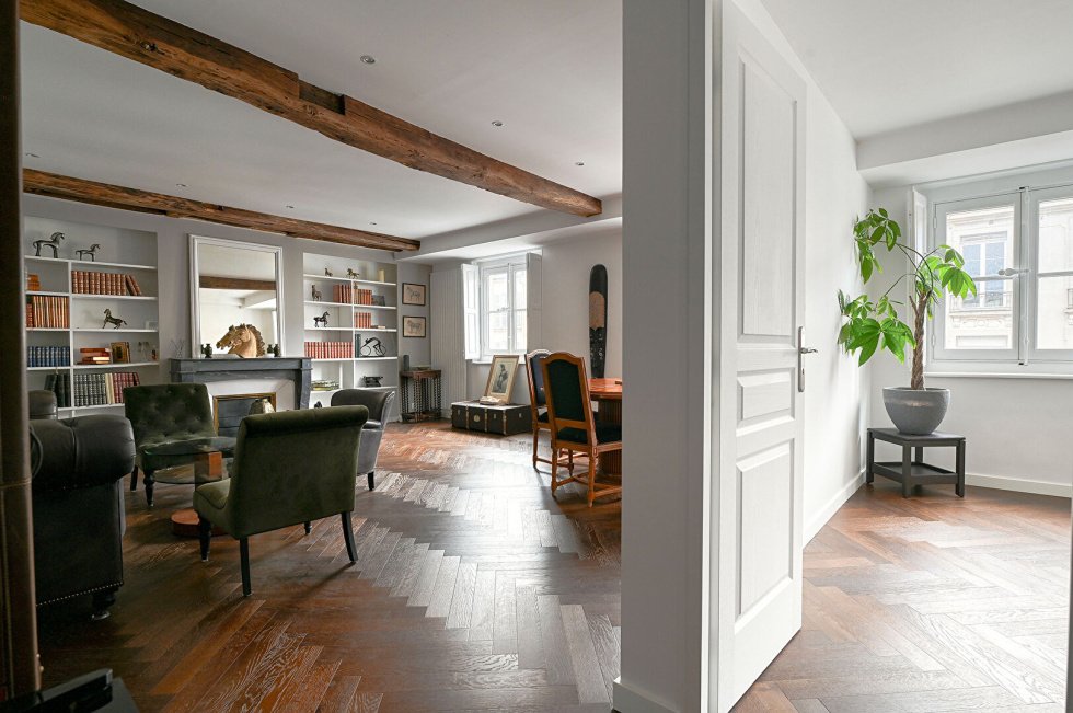 Apartment in Domaine National du Château, Versailles, France 2 - 18407527