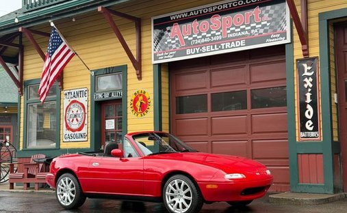 Mazda MX5 Miata in Calverton, NY, United States 1