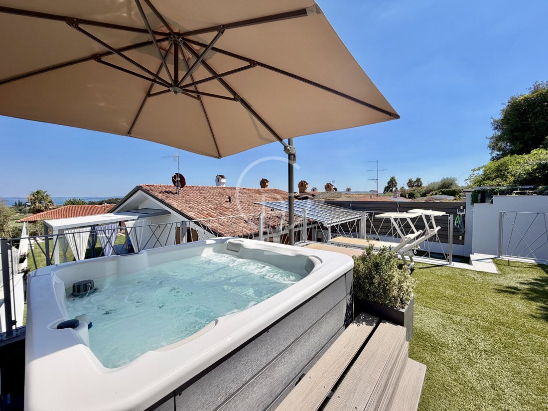 Apartment in Soiano del Lago, Lombardy, Italy 5 - 18409960