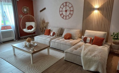 Apartment in La Faiencerie-Le Clos Saint Cyr, Bourg-la-Reine, France 1