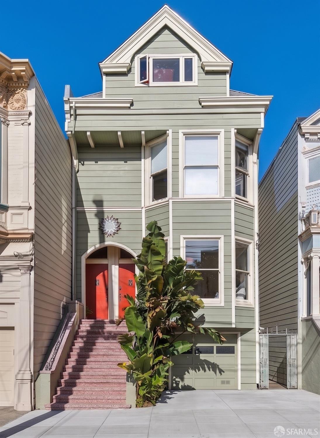 San Francisco, California, United States 1 - 18406725