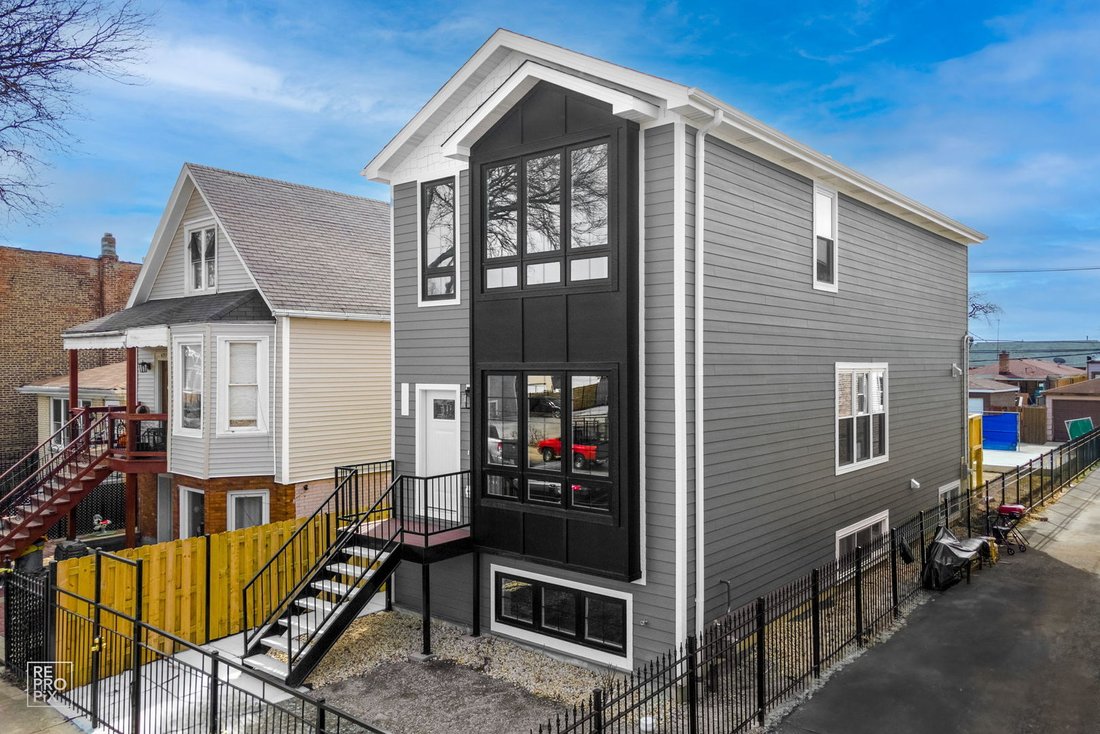 House in Chicago, Illinois, United States 3 - 18416397