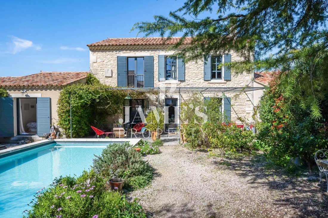 House in Saint-Rémy-de-Provence, Provence-Alpes-Côte d'Azur, France 1 - 18413303