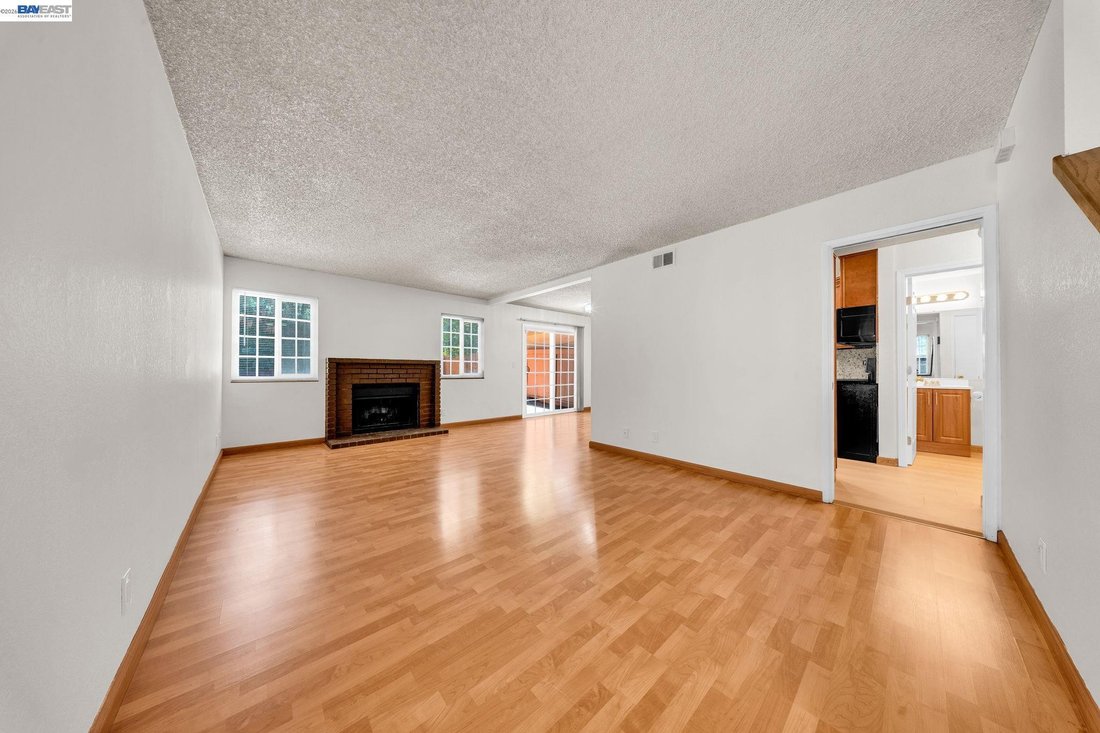 Townhouse in Newark, California, United States 4 - 18407618