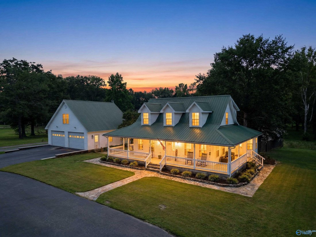 House in Scottsboro, Alabama, United States 1 - 18407152