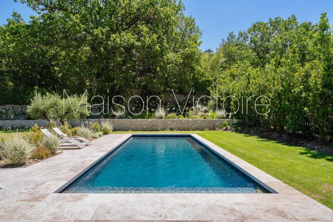 House in Bonnieux, Provence-Alpes-Côte d'Azur, France 2 - 18415278