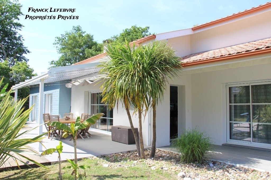Villa in Seignosse, Nouvelle-Aquitaine, France 2 - 18405846