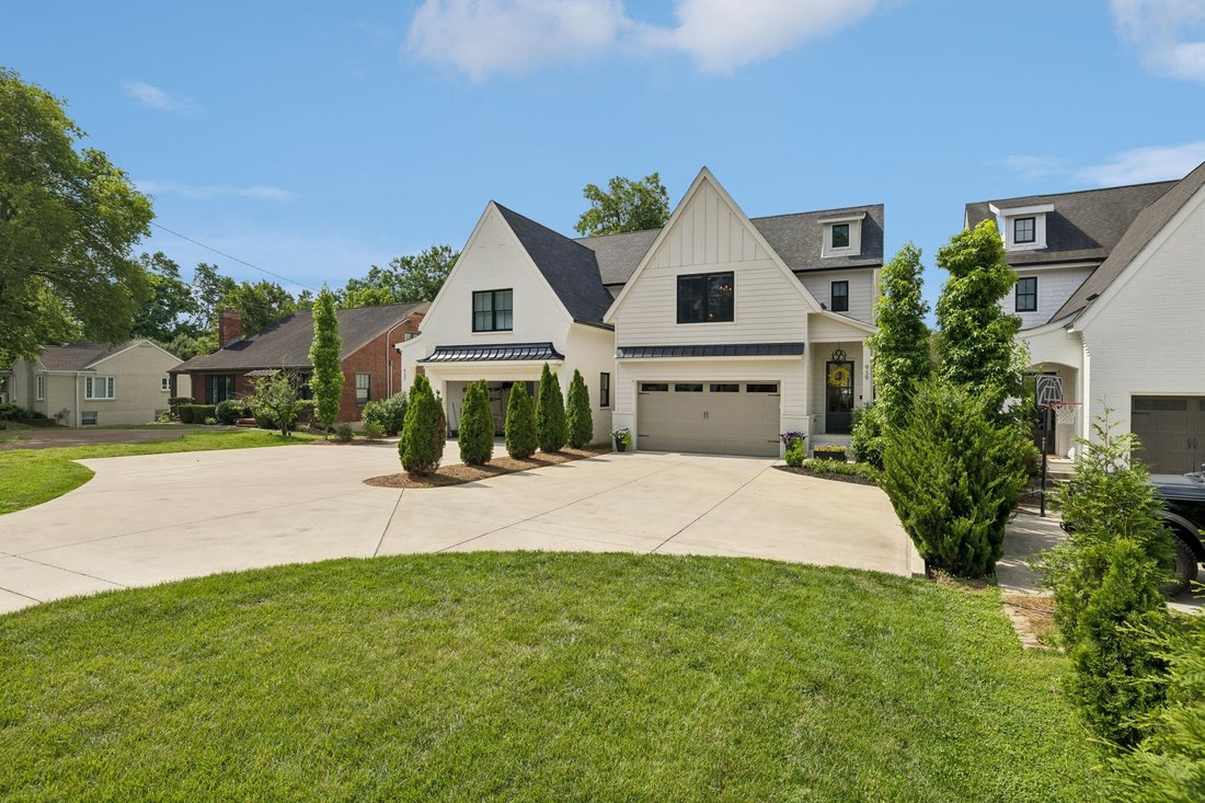 Co Op in Nashville, Tennessee, United States 5 - 18416241