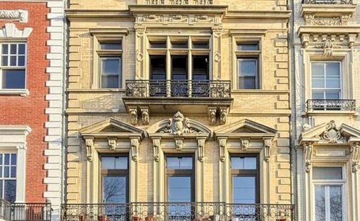 House in New York, New York, United States 1