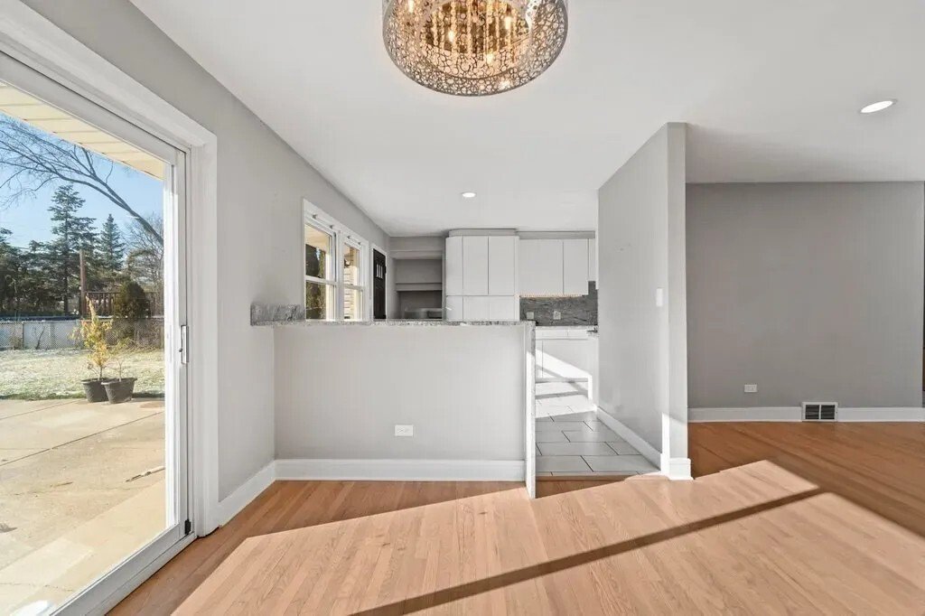 House in Mount Prospect, Illinois, United States 5 - 18408404