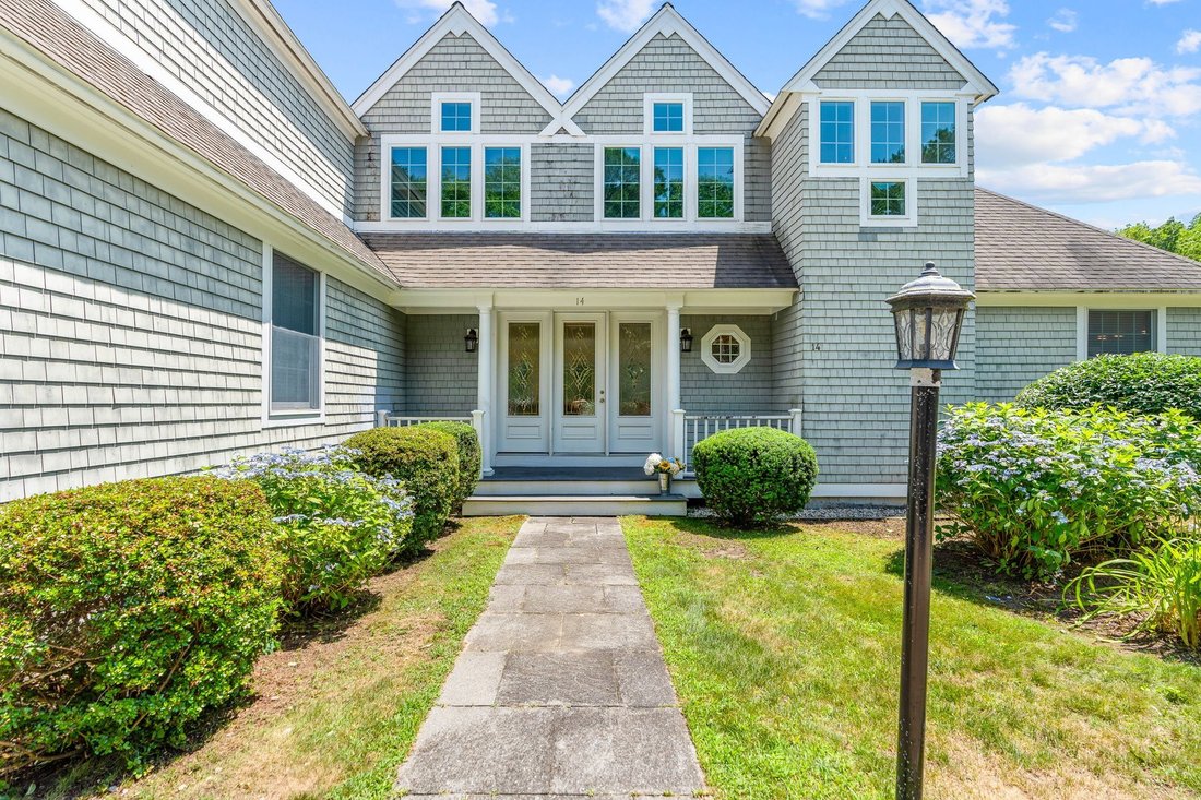 House in Mashpee, Massachusetts, United States 3 - 18404853