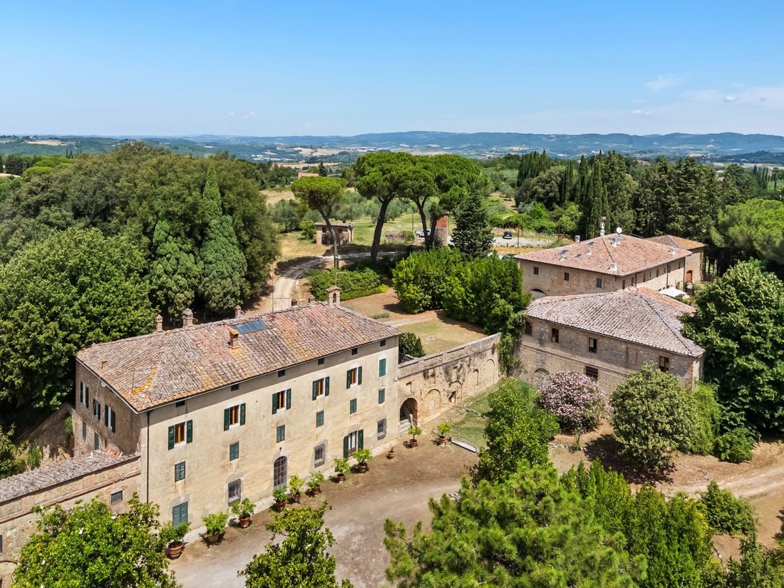 House in Fuori Porta Camollia - Petriccio, Siena, Tuscany 1 - 18404324
