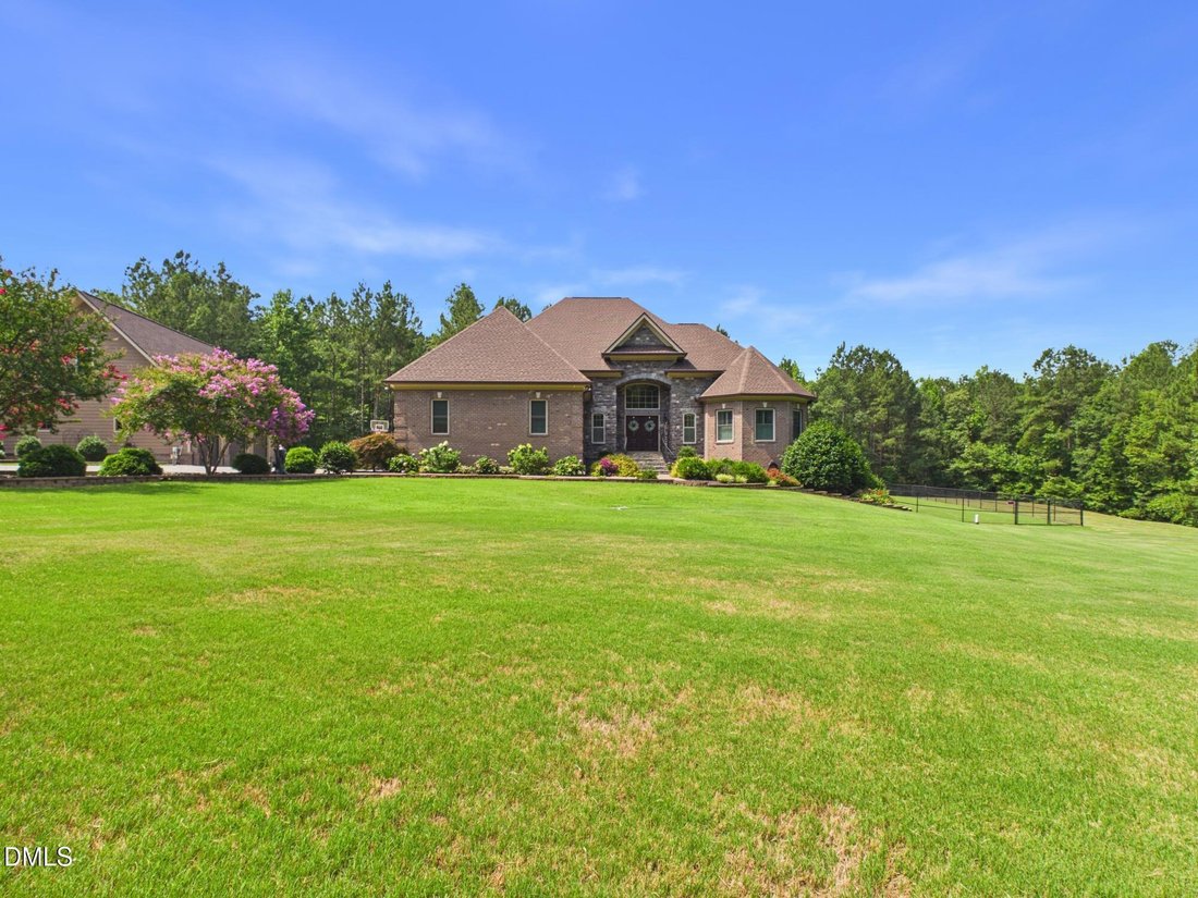 House in Zebulon, North Carolina, United States 4 - 18413311