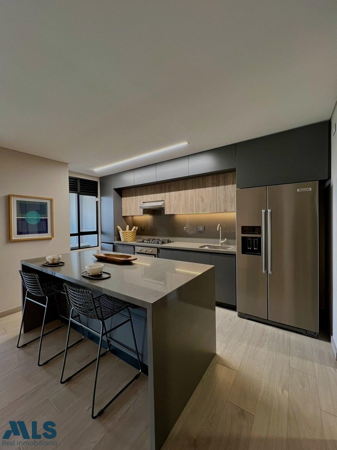 Apartment in Medellín, Antioquia, Colombia 4 - 18403616