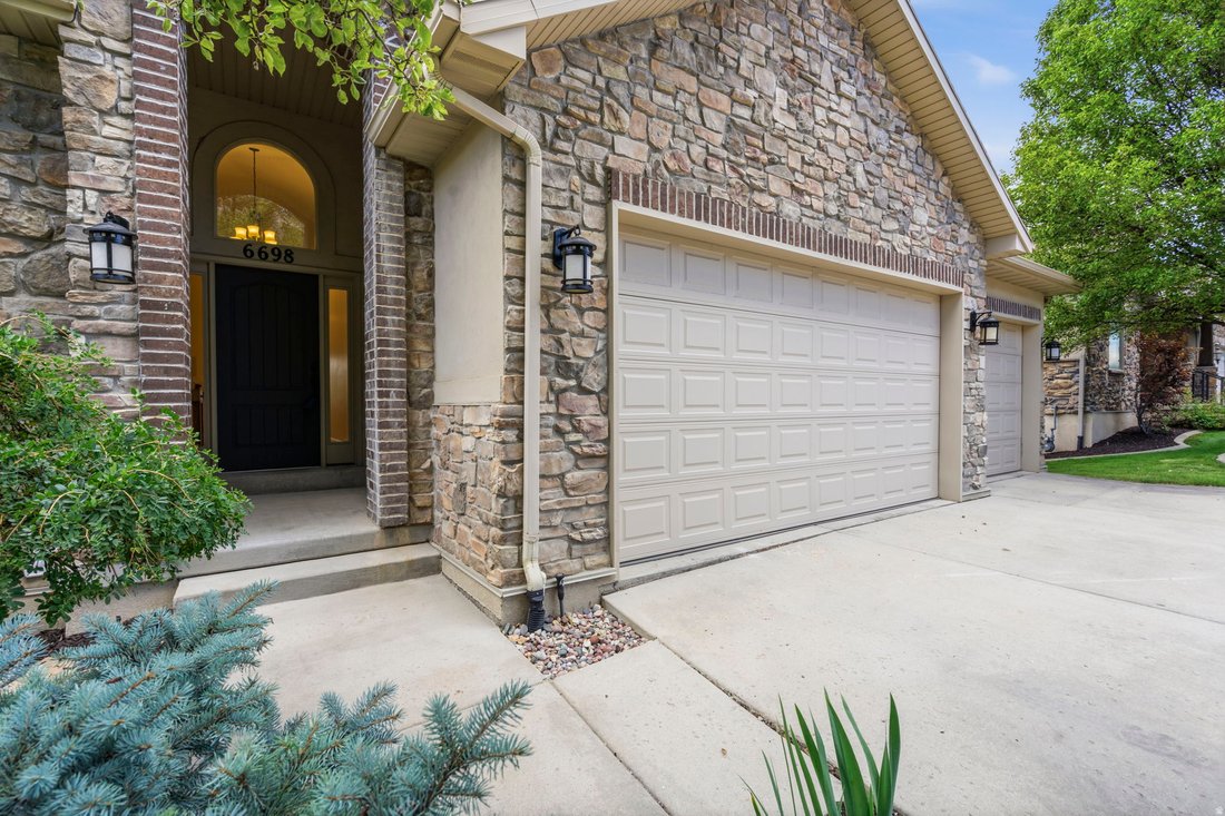 House in Cottonwood Heights, Utah, United States 2 - 18406953