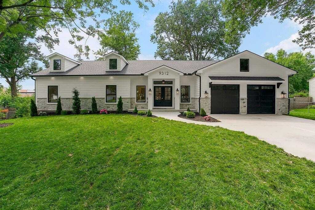 House in Leawood, Kansas, United States 1 - 18415845