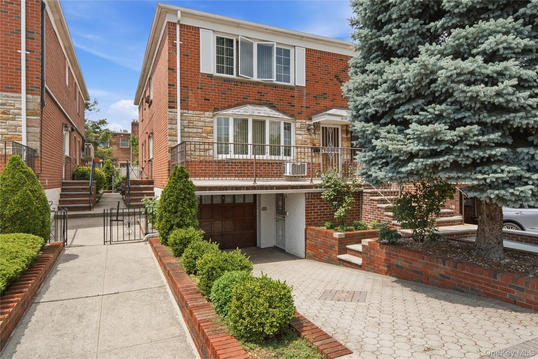 House in New York, New York, United States 1 - 17875278