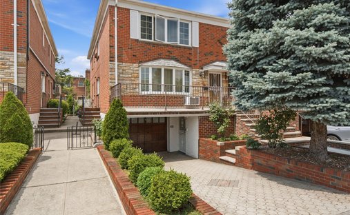 House in New York, New York, United States 1