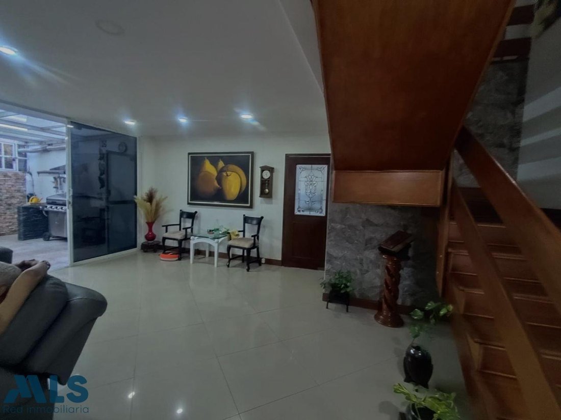 House in Medellín, Antioquia, Colombia 5 - 18403539