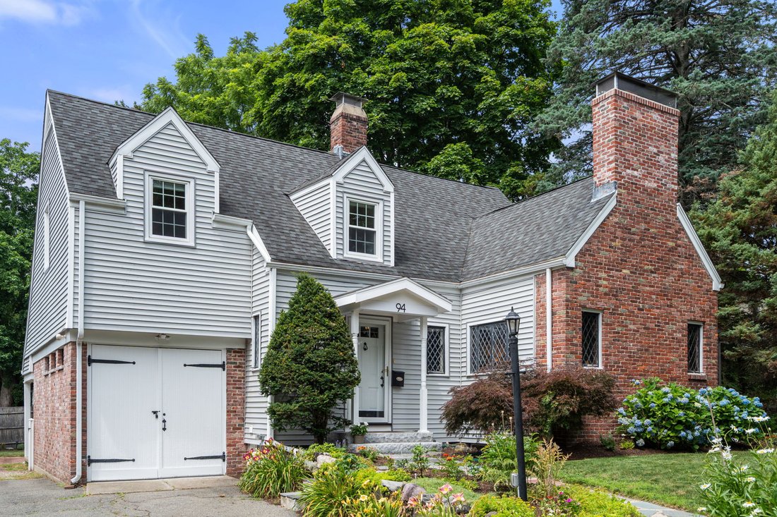 House in Medford, Massachusetts, United States 1 - 18402653