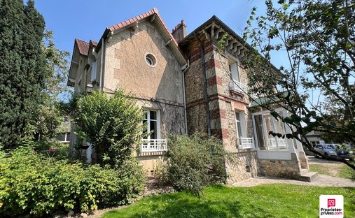 Villa in Marines, Ile-de-France, France 1