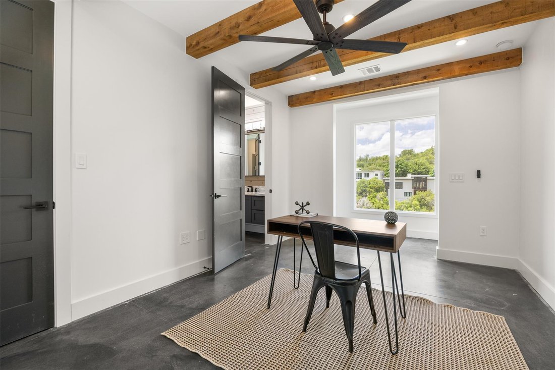 House in Austin, Texas, United States 5 - 18416341