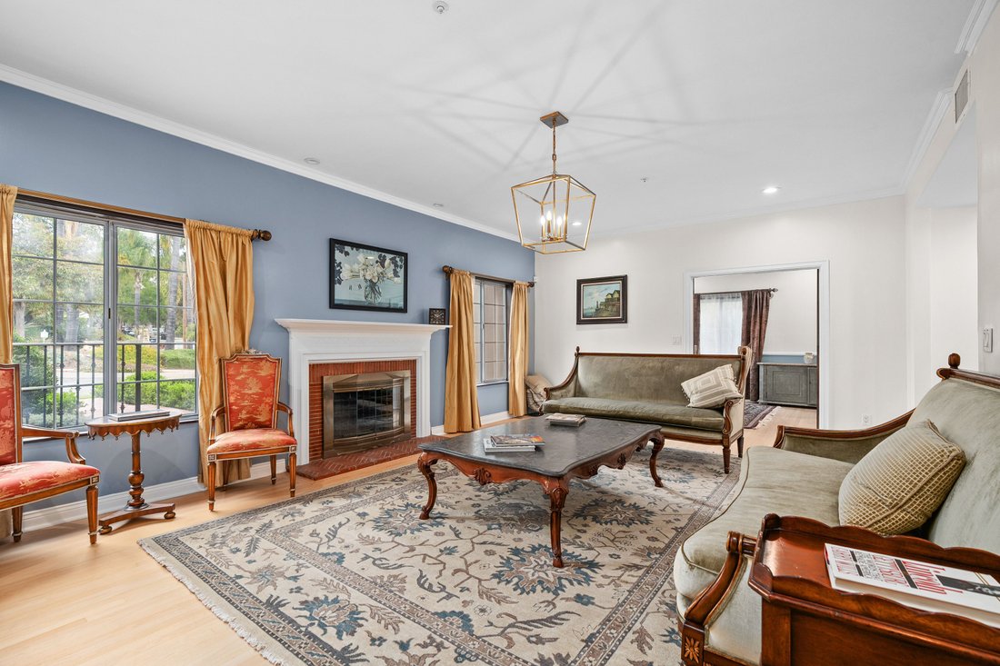 House in Glendale, California, United States 5 - 18409456