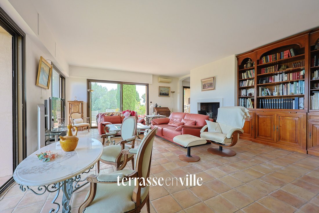 House in Sanary-sur-Mer, Provence-Alpes-Côte d'Azur, France 5 - 18409367