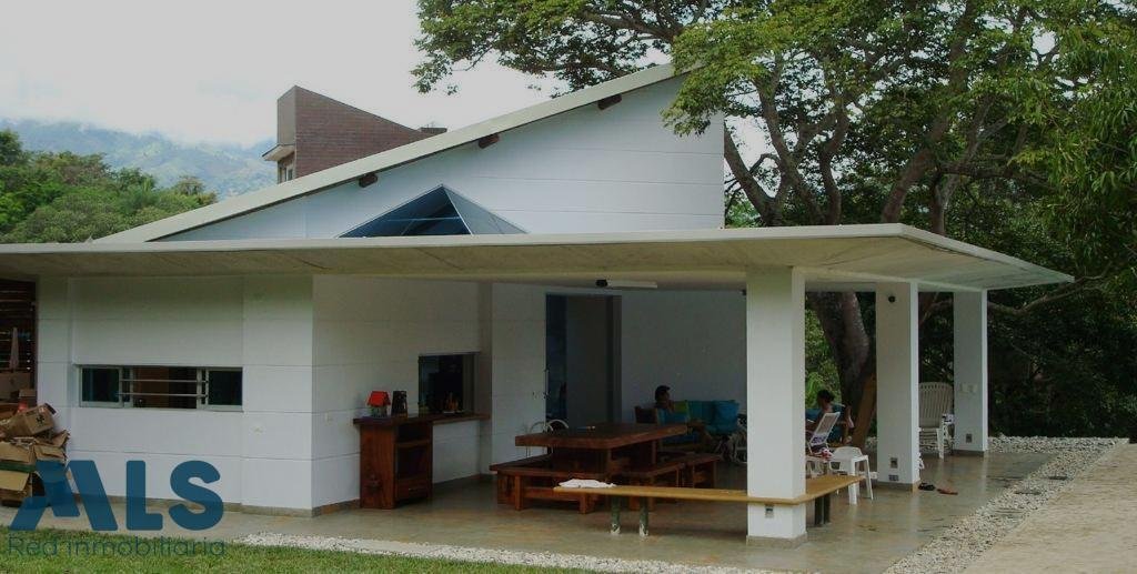 Finca in San Jerónimo, Antioquia, Colombia 4 - 18403482