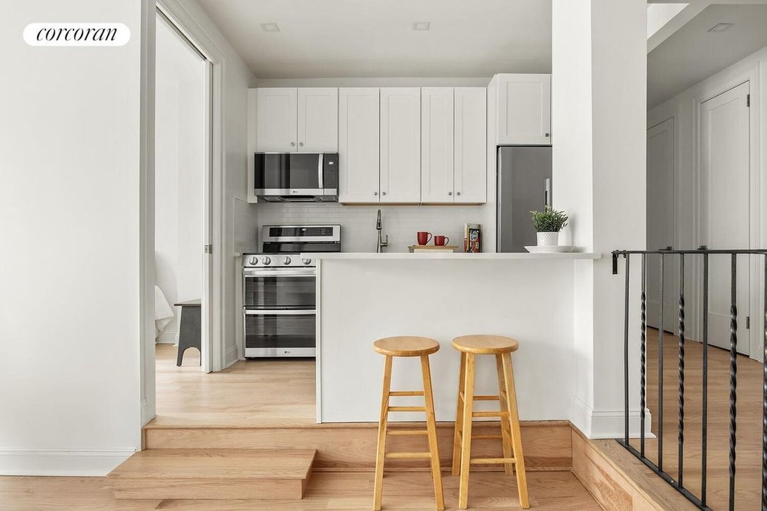 Co Op in New York, New York, United States 1 - 17664152