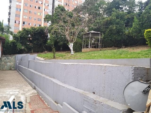 Finca in Medellín, Antioquia, Colombia 2 - 18403850
