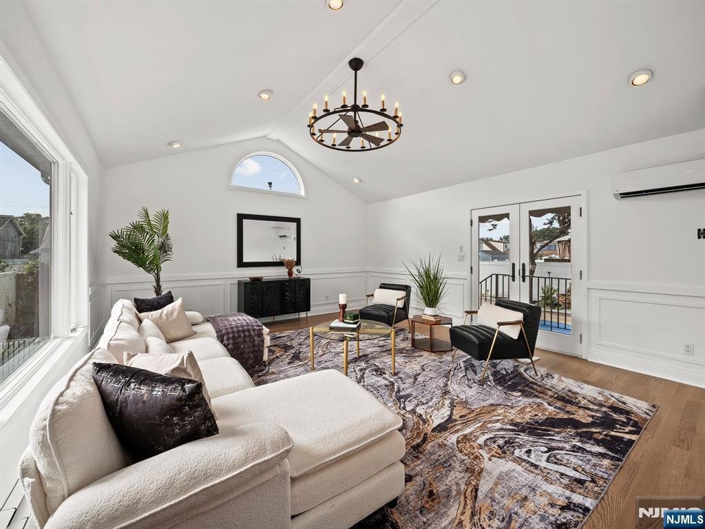 House in Saddle Brook, New Jersey, United States 3 - 18413001