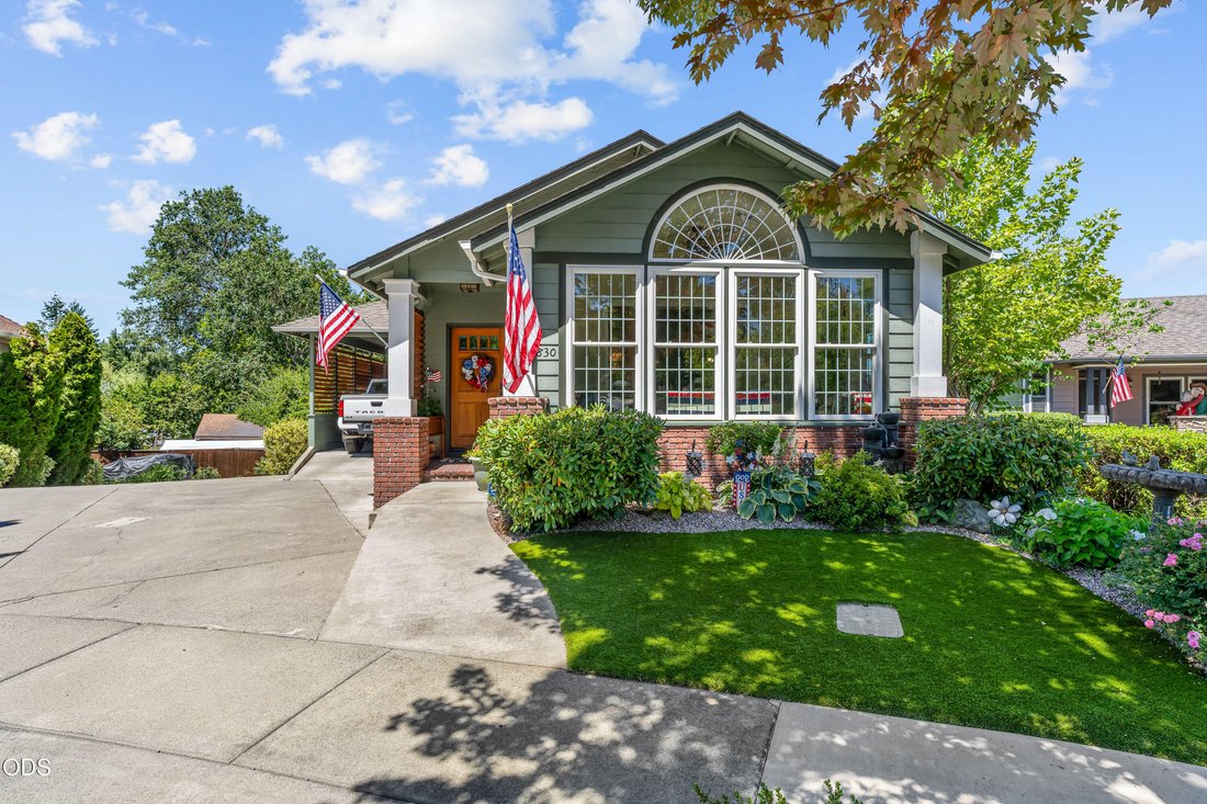 House in Grants Pass, Oregon, United States 2 - 18416280