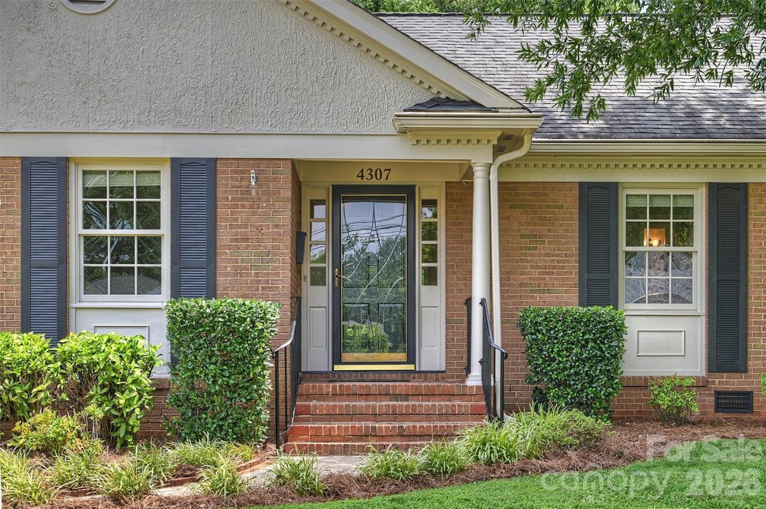 House in Charlotte, North Carolina, United States 2 - 18410100