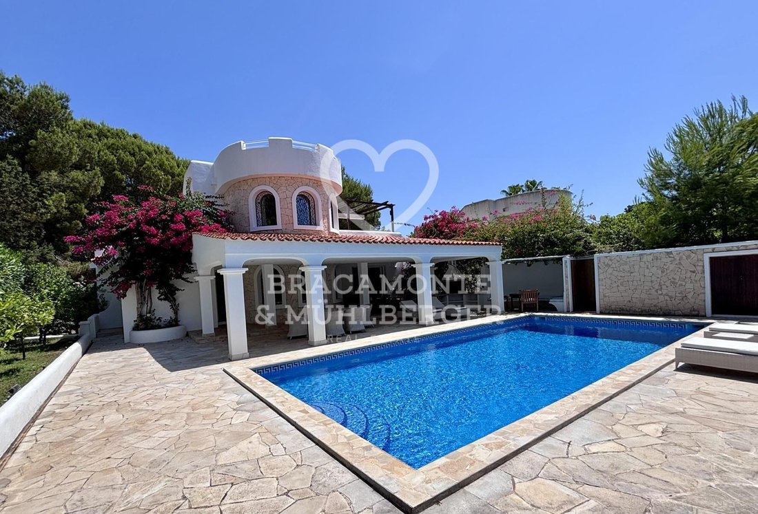 Villa in Sant Carles de Peralta, Santa Eularia des Riu, Balearic Islands 1 - 18412408