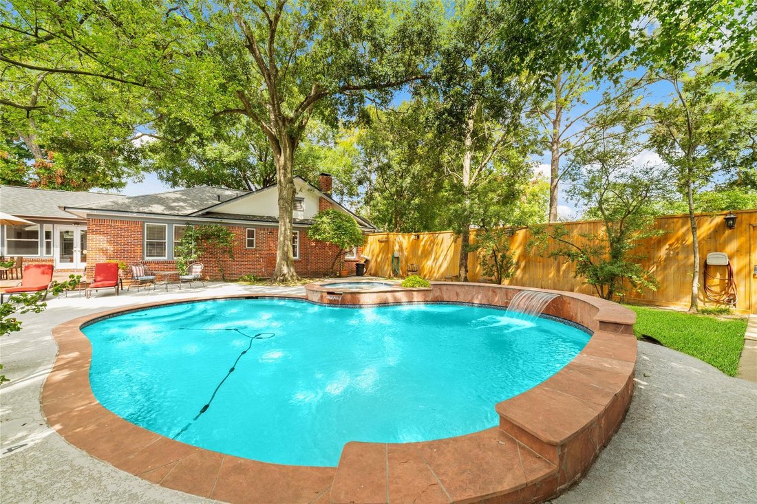 House in Houston, Texas, United States 1 - 18415106