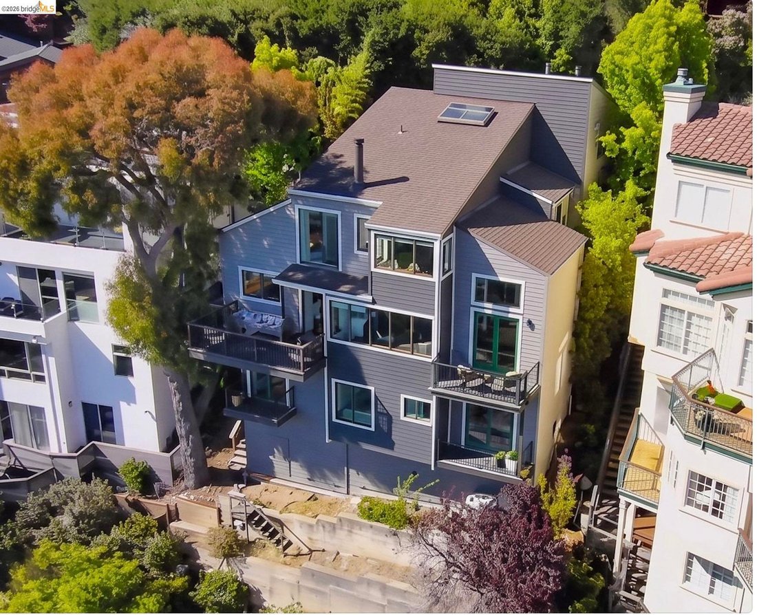 House in Alameda, California, United States 1 - 18410345