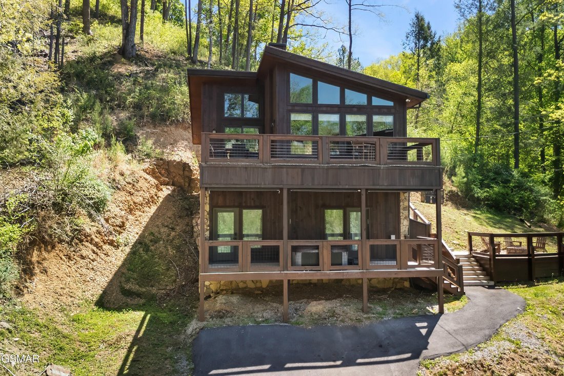 House in Sevierville, Tennessee, United States 1 - 18408564