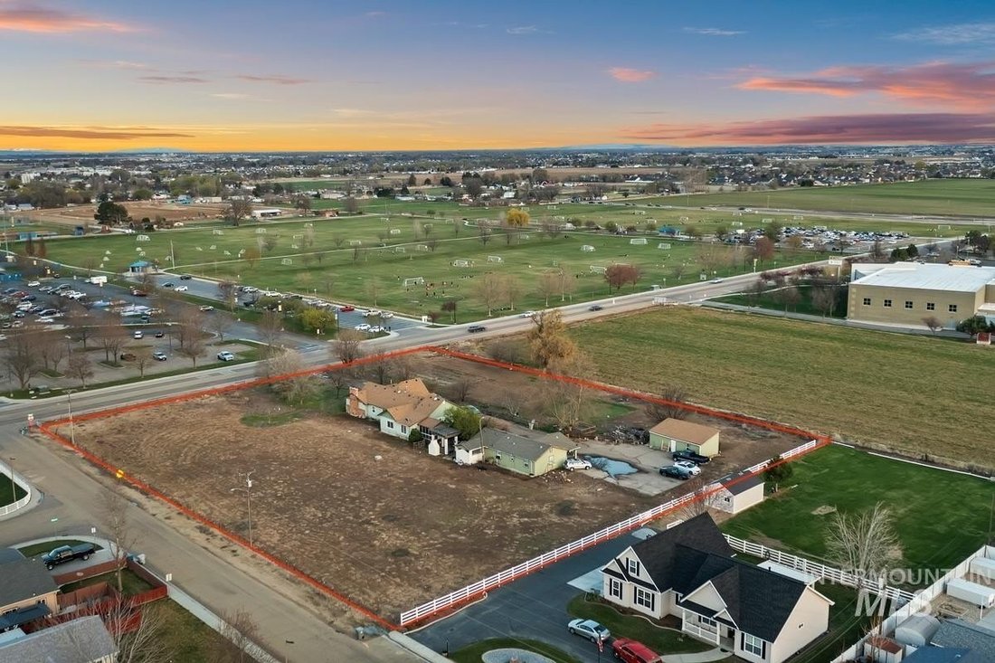 House in Caldwell, Idaho, United States 4 - 18415782