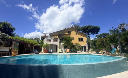 Villa in Mougins, Provence-Alpes-Côte d'Azur, France 1